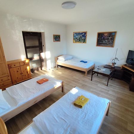 Pension 21 Praag Buitenkant foto