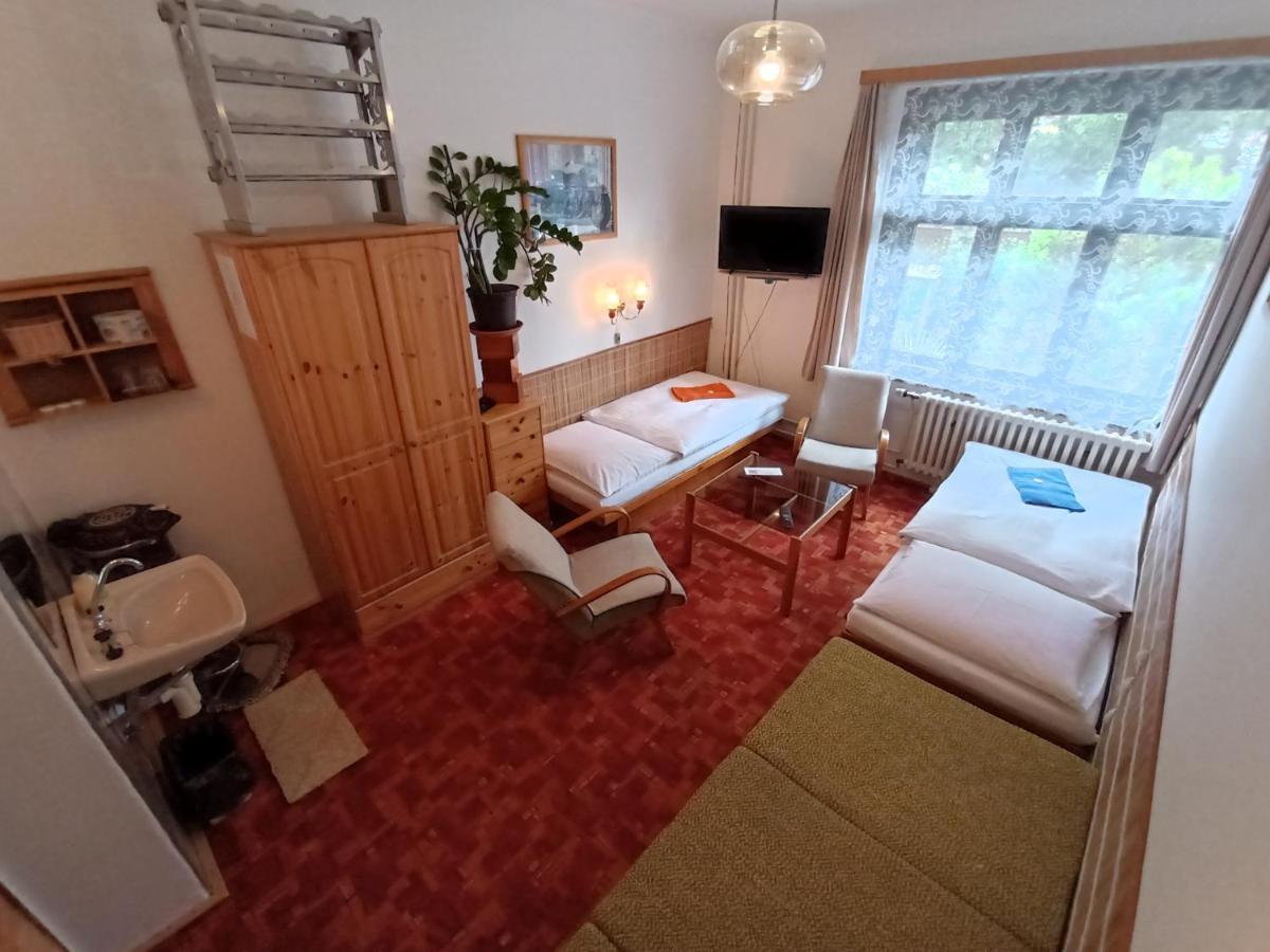 Pension 21 Praag Buitenkant foto